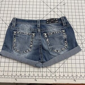 Miss Me‎ Shorts Womens 27 Blue Denim Cuffed Cut Off Sequin Embroidered Pockets